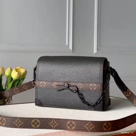 WIS SOFT TRUNK LOUIS VUITTON 0614
